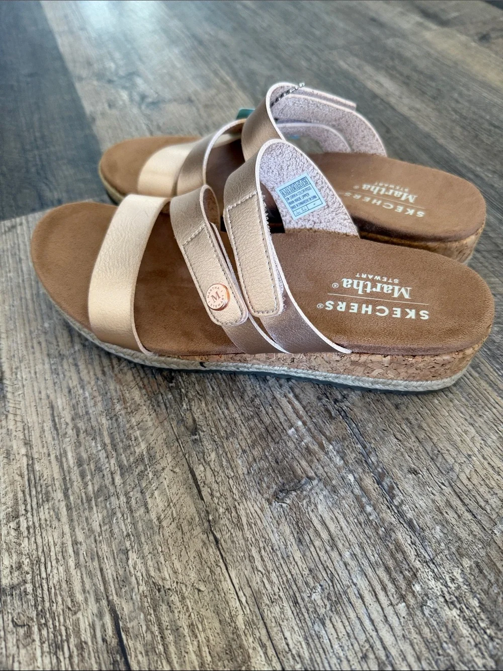 Skechers X Martha Stewart Breezie-Shiny Luster Wedge Sandals US 6.5 Rose Gold